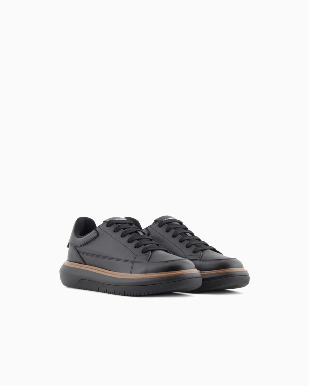 Emporio Armani Sneakers in pelle uomo nere con maxi aquila