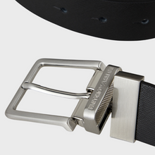 Carica l&#39;immagine nel visualizzatore di Gallery, Emporio Armani Gift box con cintura reversibile in pelle saffiano e fibbia intercambiabile
