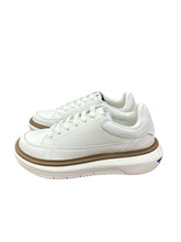 Carica l&#39;immagine nel visualizzatore di Gallery, Emporio Armani Sneakers in pelle uomo bianche con maxi aquila bluette
