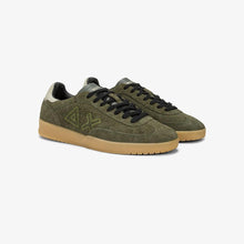 Carica l&#39;immagine nel visualizzatore di Gallery, Sun68 Sneakers Uomo California Sun in suede verde
