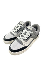 Carica l&#39;immagine nel visualizzatore di Gallery, Emporio Armani Sneakers donna in pelle e mesh con dettagli a contrasto
