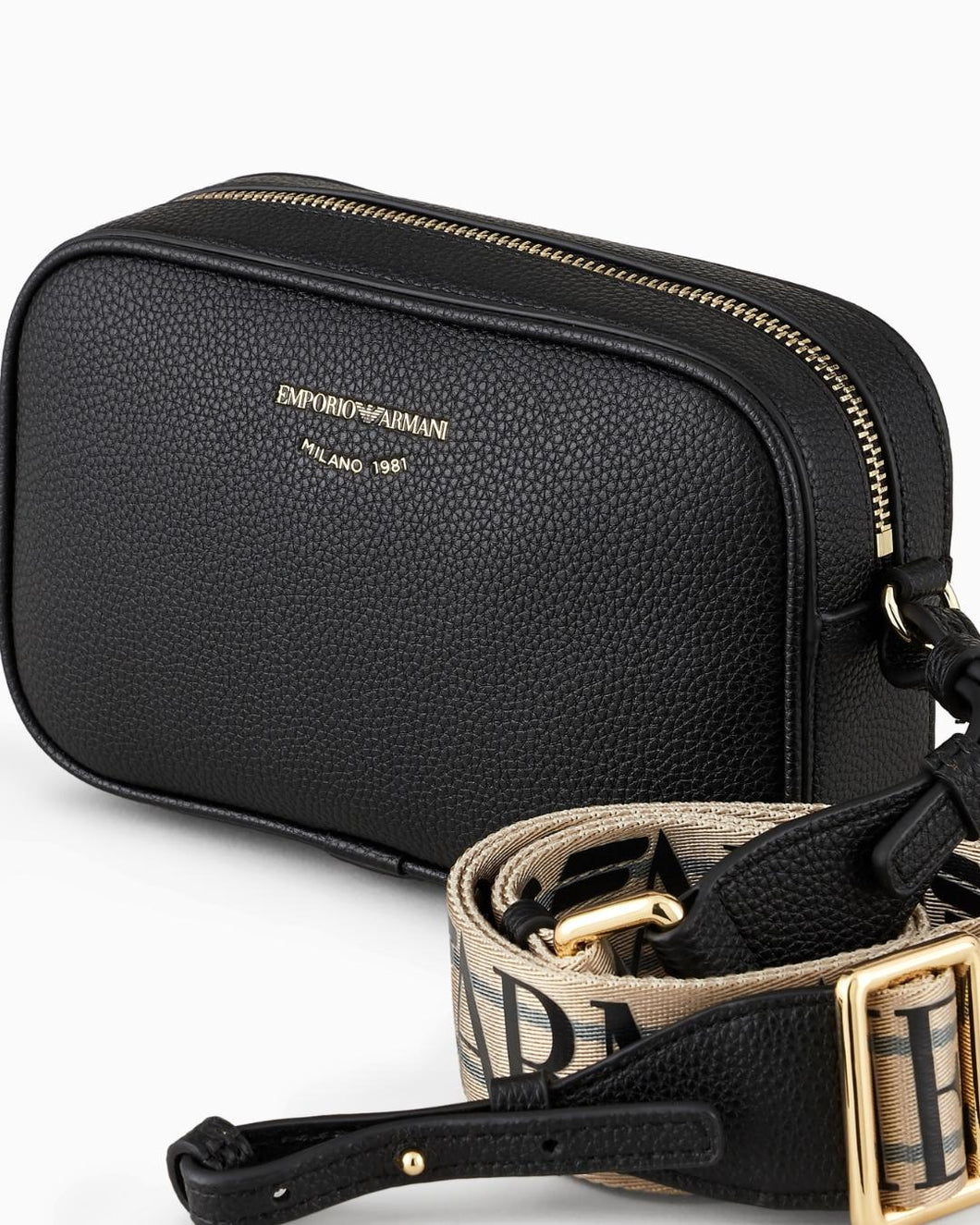 Emporio Armani camera case a tracolla stampa cervo nera