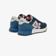 Carica l'immagine nel visualizzatore di Gallery, Sun68 Sneakers Uomo Jaki 2.0 Solid in nylon e suede blu navy
