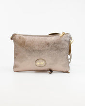 Carica l'immagine nel visualizzatore di Gallery, MBRC pochette in pelle bronzo con fiore
