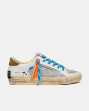 Carica l'immagine nel visualizzatore di Gallery, CRIME LONDON sneakers uomo sk8 deluxe bianche e grigie lacci celesti
