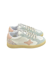 Carica l'immagine nel visualizzatore di Gallery, AMA BRAND sneakers donna in pelle bianche rosa e celesti retro glitter
