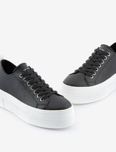 Carica l&#39;immagine nel visualizzatore di Gallery, Armani Exchange Sneakers in Action Later FW COLLECTION
