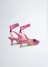 Carica l&#39;immagine nel visualizzatore di Gallery, Liu Jo Sling back con tacco a clessidra SS COLLECTION
