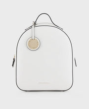 Carica l&#39;immagine nel visualizzatore di Gallery, Emporio Armani Zaino finish palmellato con charm
